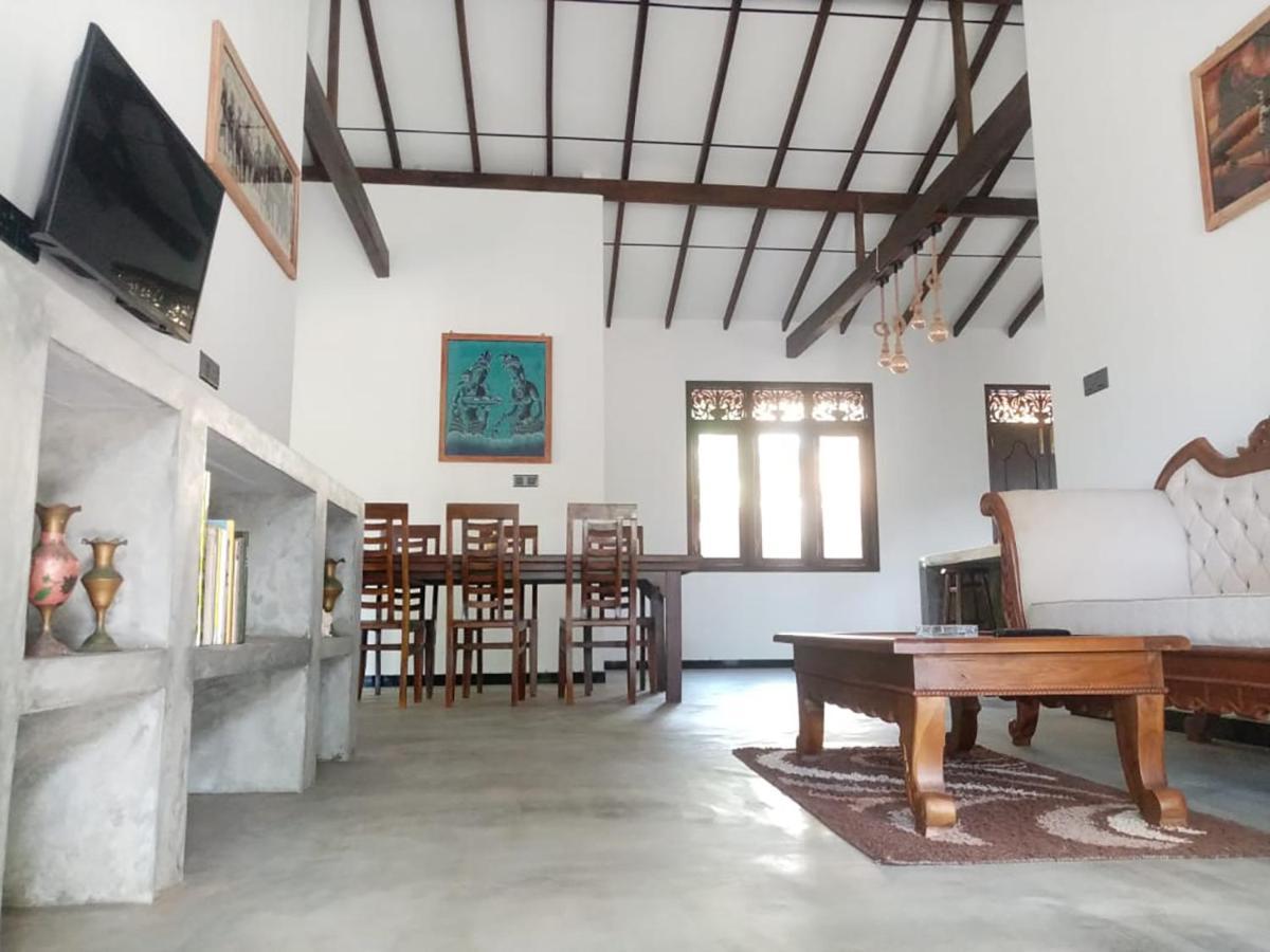 Villa Conch By Om Hikkaduwa Bagian luar foto
