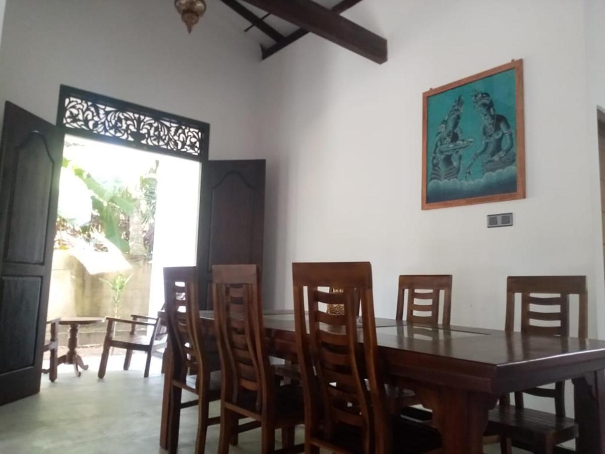 Villa Conch By Om Hikkaduwa Bagian luar foto