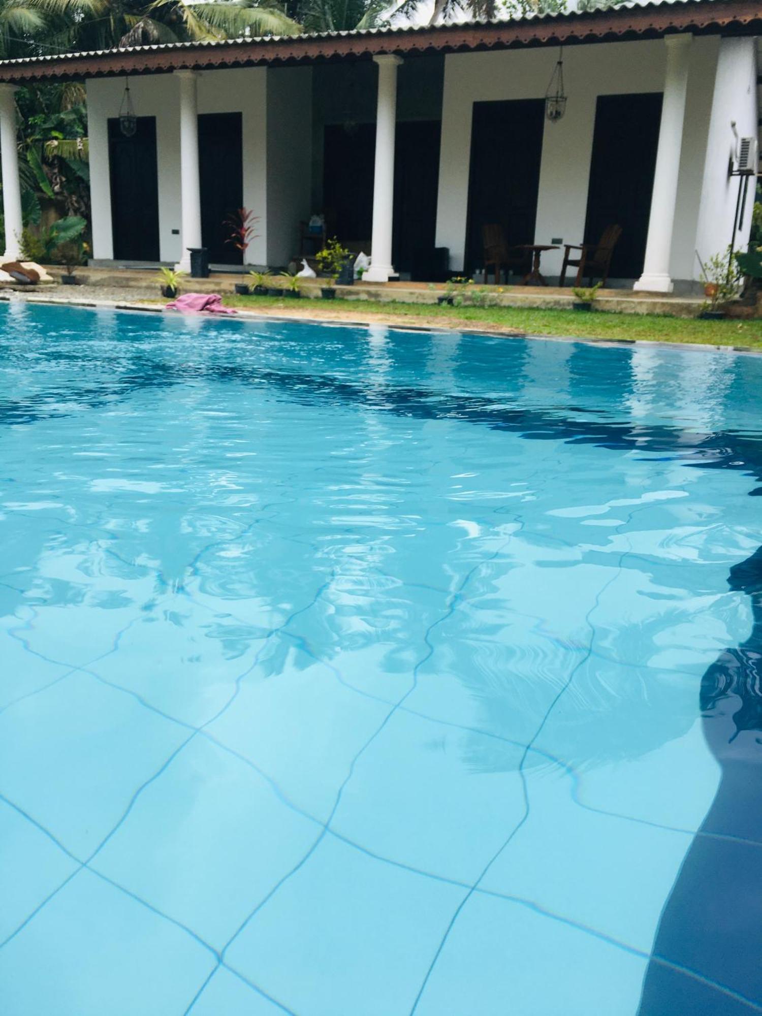 Villa Conch By Om Hikkaduwa Bagian luar foto